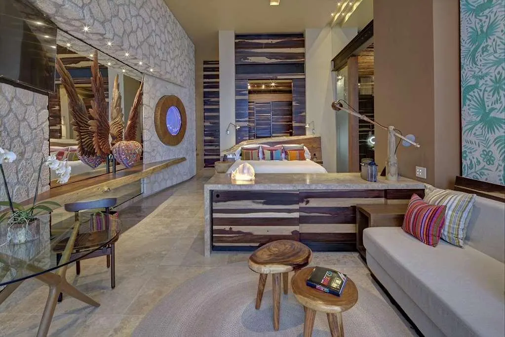 La Casa De La Playa - All Fun Inclusive Playa del Carmen México